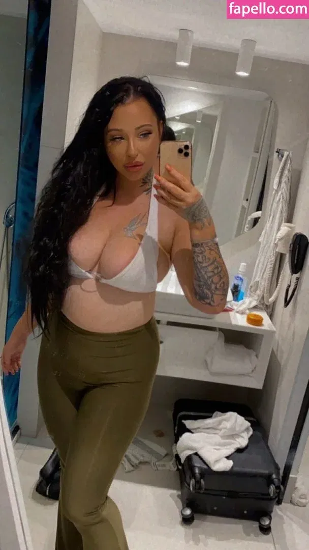 Abbie Mcgann / abbieisgr8 Onlyfans Photo Gallery 