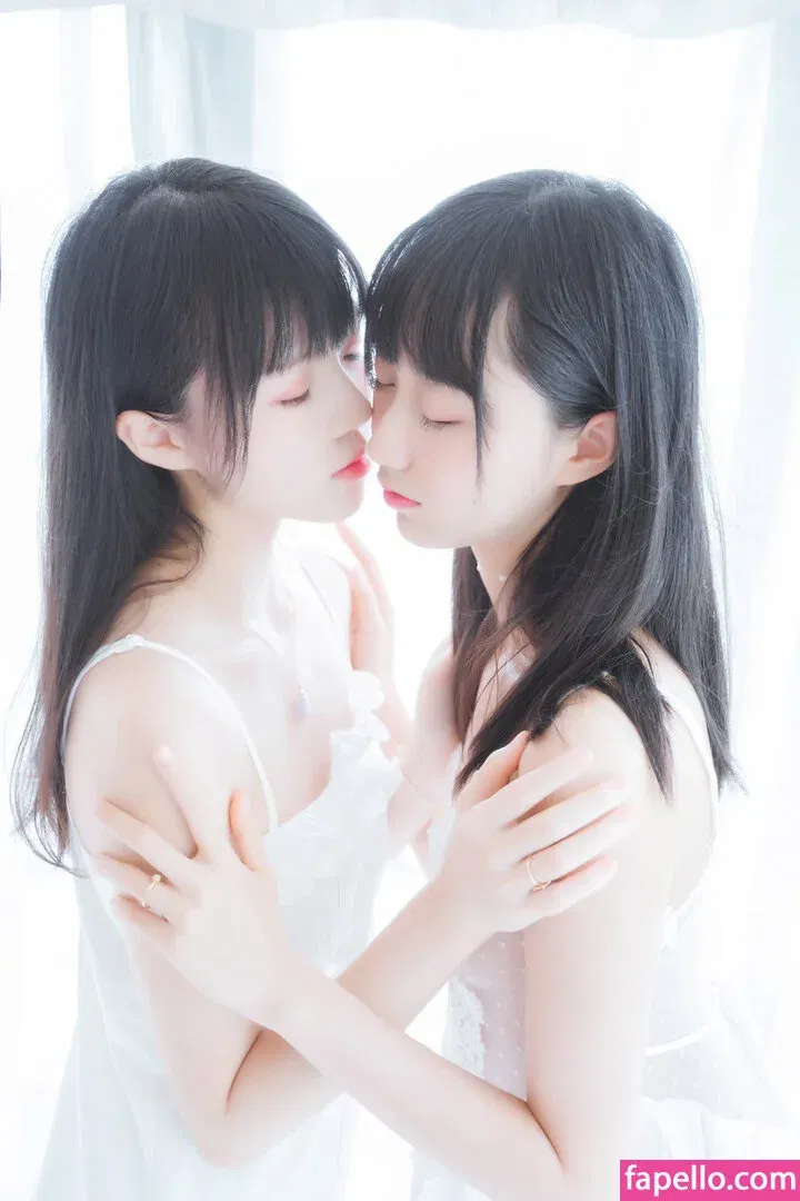 arrias / cherryneko0628 Onlyfans Photo Gallery 