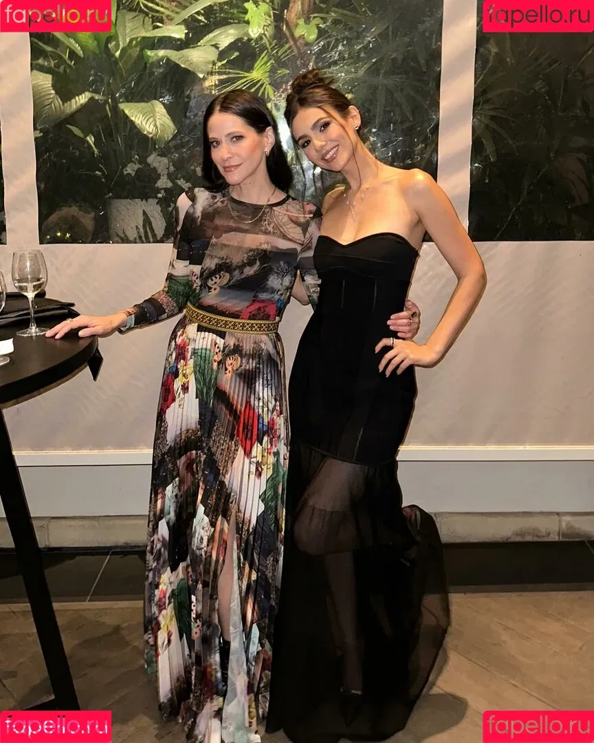 Victoria Justice / victoriajustice Onlyfans Photo Gallery 