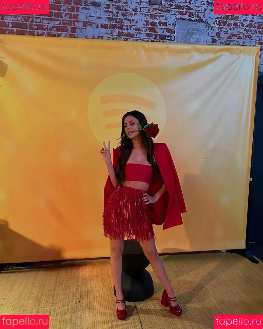 Victoria Justice / victoriajustice Onlyfans Photo Gallery 