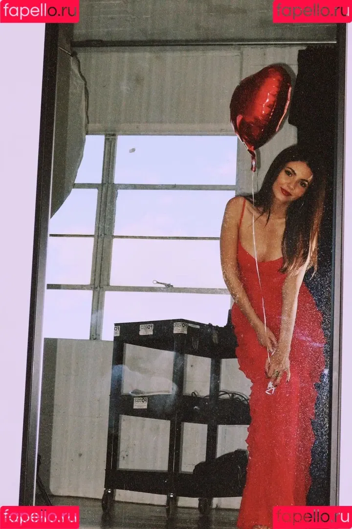 Victoria Justice / victoriajustice Onlyfans Photo Gallery 