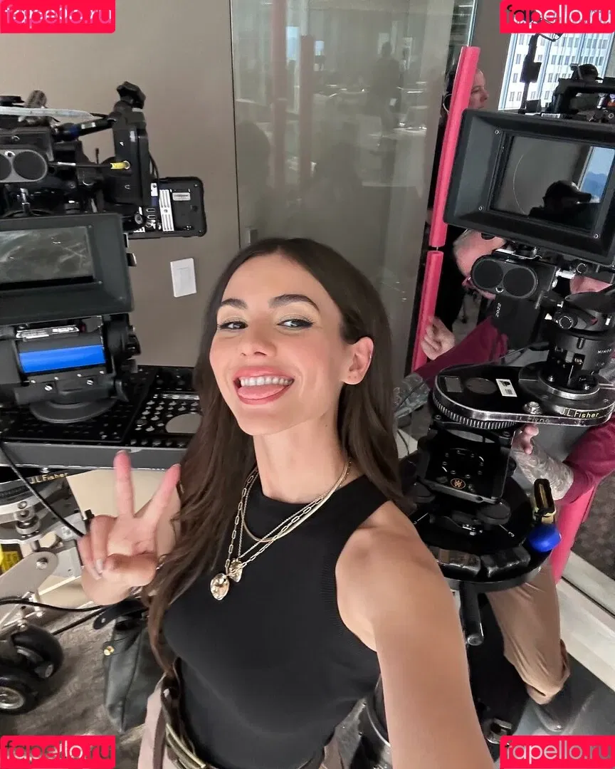Victoria Justice / victoriajustice Onlyfans Photo Gallery 