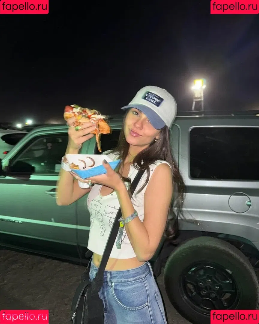 Victoria Justice / victoriajustice Onlyfans Photo Gallery 