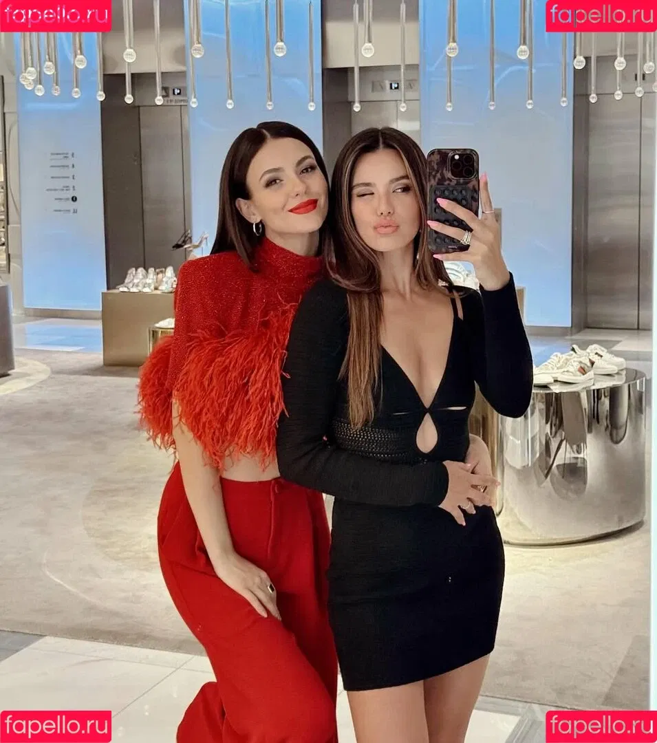 Victoria Justice / victoriajustice Onlyfans Photo Gallery 