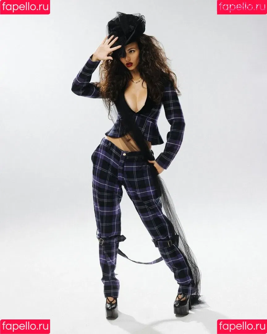 Victoria Justice / victoriajustice Onlyfans Photo Gallery 