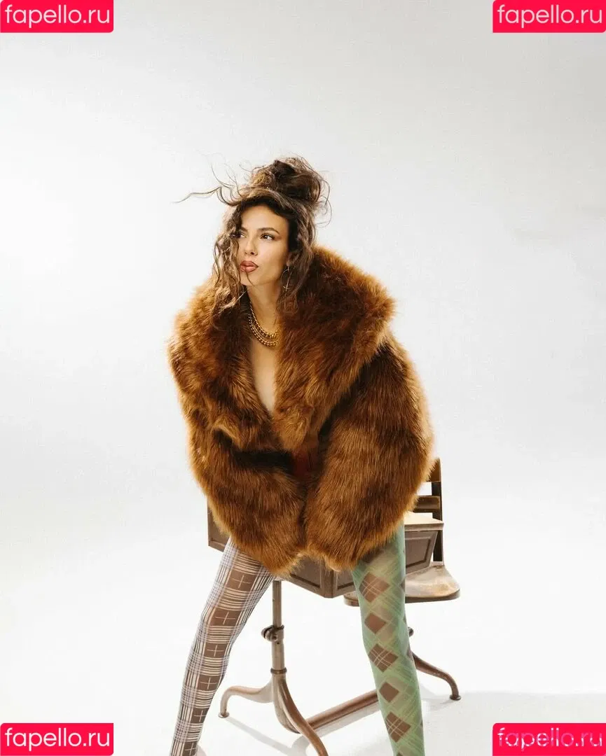 Victoria Justice / victoriajustice Onlyfans Photo Gallery 