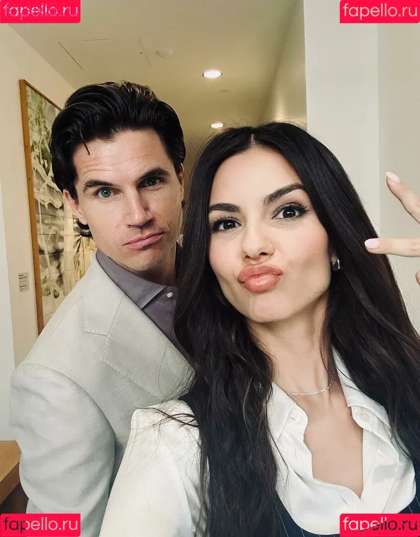 Victoria Justice / victoriajustice Onlyfans Photo Gallery 