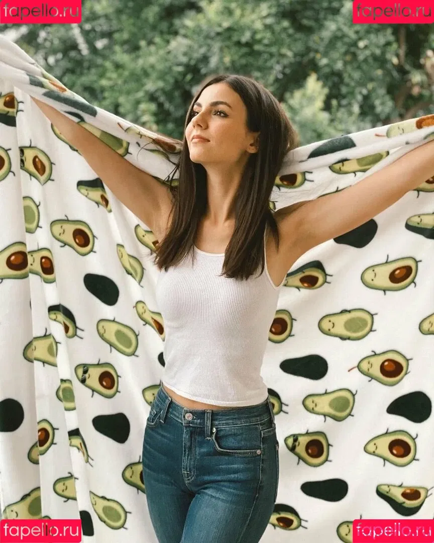 Victoria Justice / victoriajustice Onlyfans Photo Gallery 