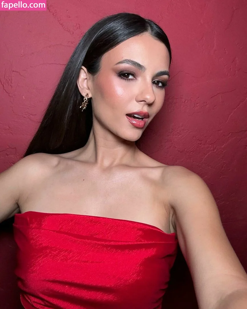 Victoria Justice / victoriajustice Onlyfans Photo Gallery 