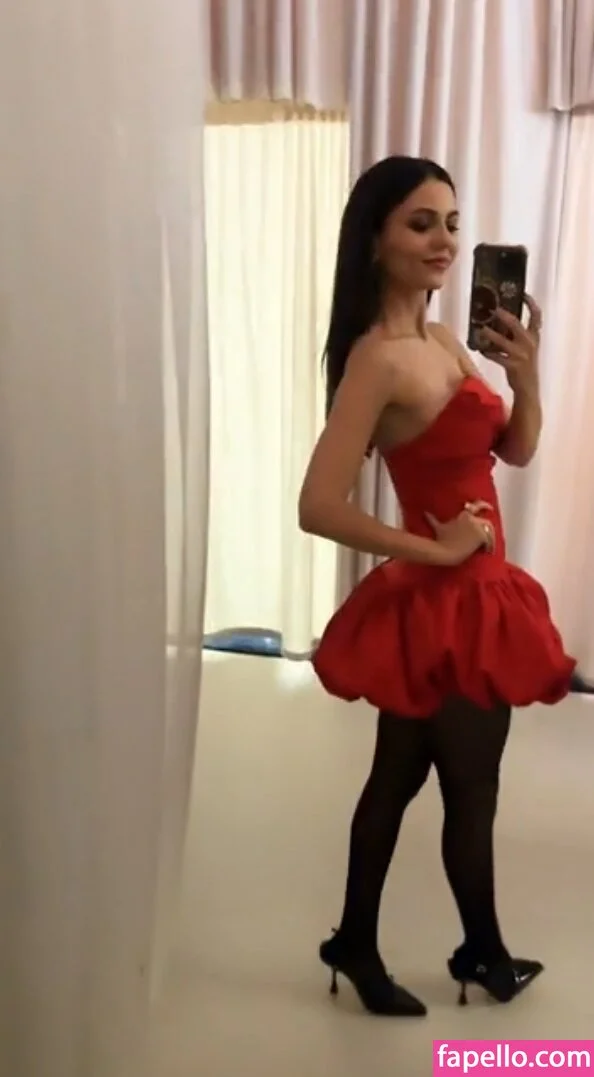 Victoria Justice / victoriajustice Onlyfans Photo Gallery 