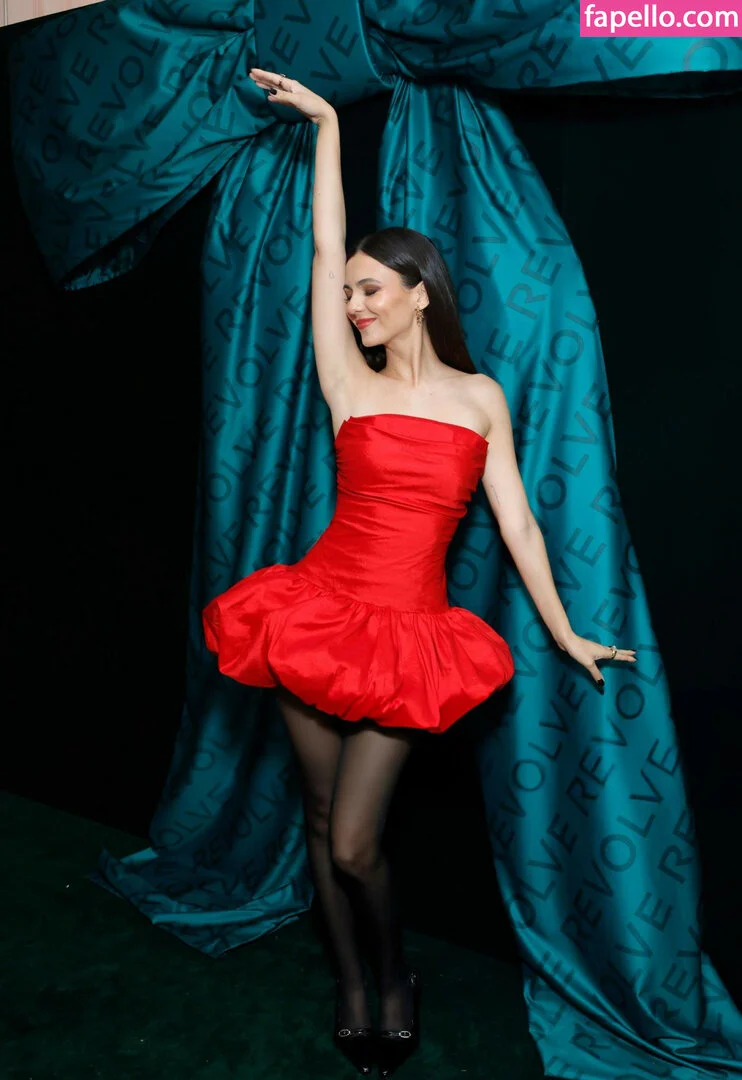 Victoria Justice / victoriajustice Onlyfans Photo Gallery 