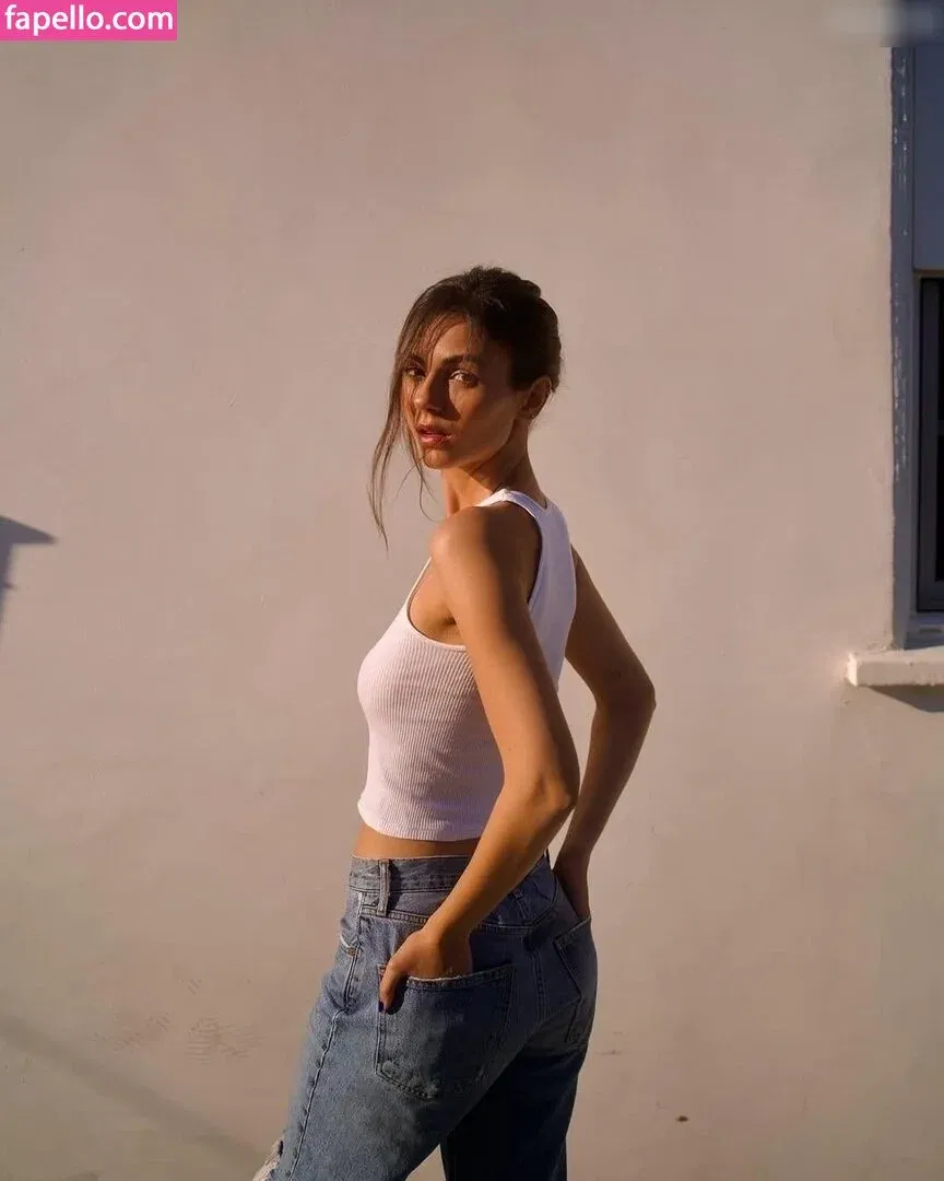 Victoria Justice / victoriajustice Onlyfans Photo Gallery 