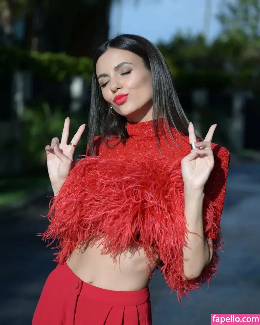 Victoria Justice / victoriajustice Onlyfans Photo Gallery 