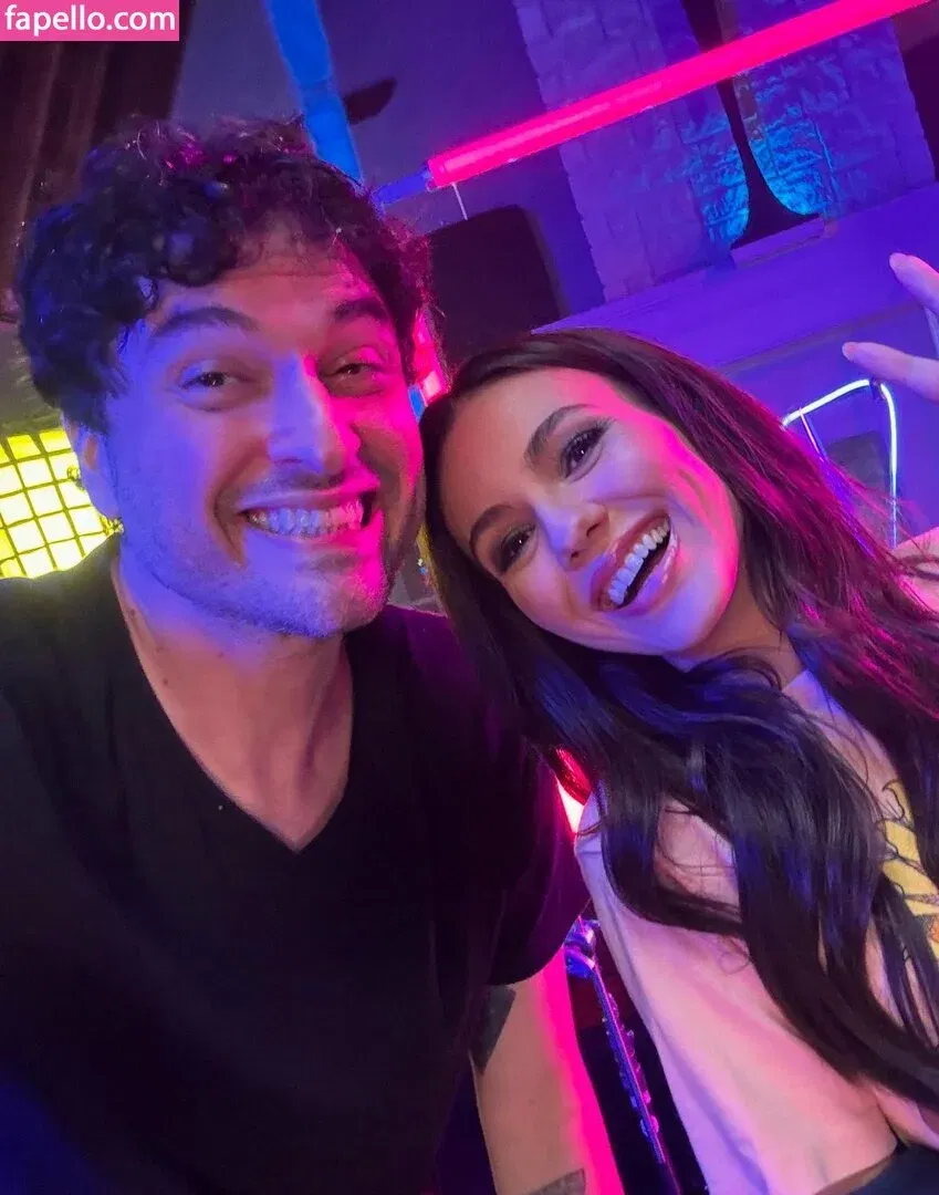 Victoria Justice / victoriajustice Onlyfans Photo Gallery 