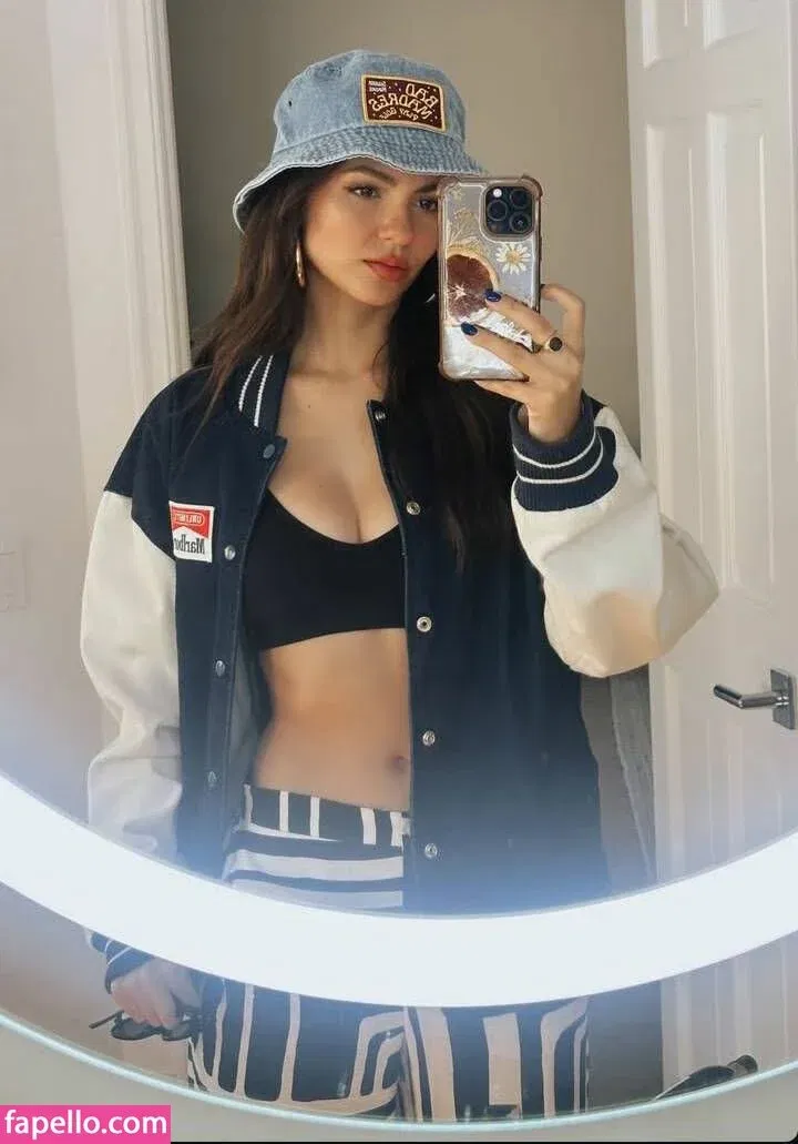 Victoria Justice / victoriajustice Onlyfans Photo Gallery 