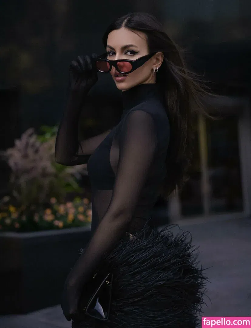 Victoria Justice / victoriajustice Onlyfans Photo Gallery 