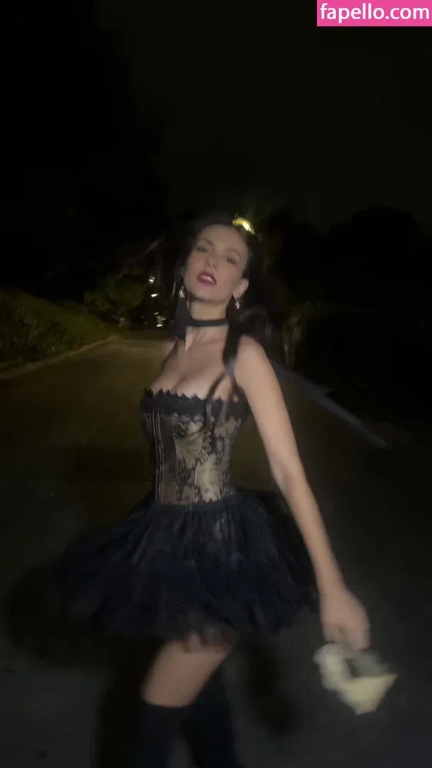 Victoria Justice / victoriajustice Onlyfans Photo Gallery 