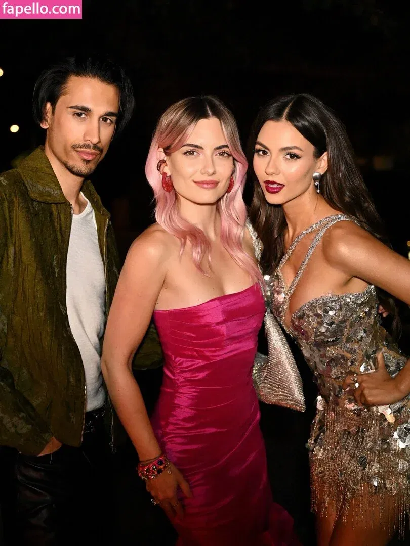 Victoria Justice / victoriajustice Onlyfans Photo Gallery 