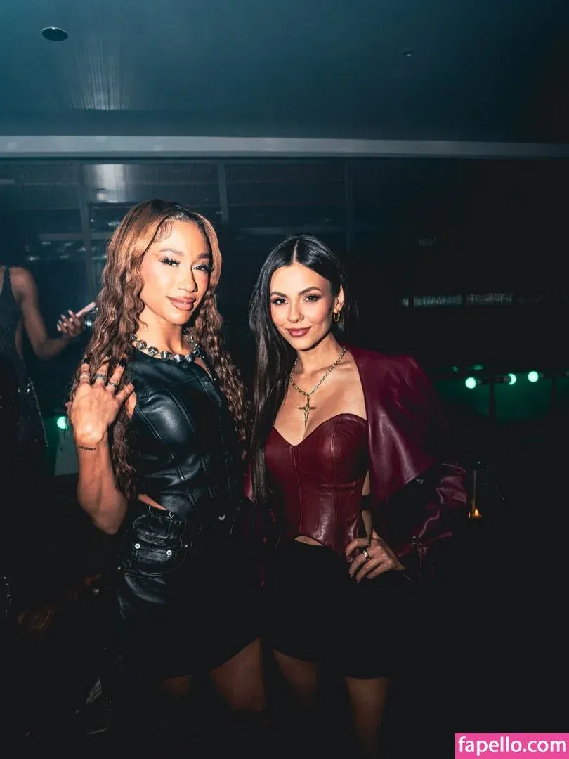 Victoria Justice / victoriajustice Onlyfans Photo Gallery 