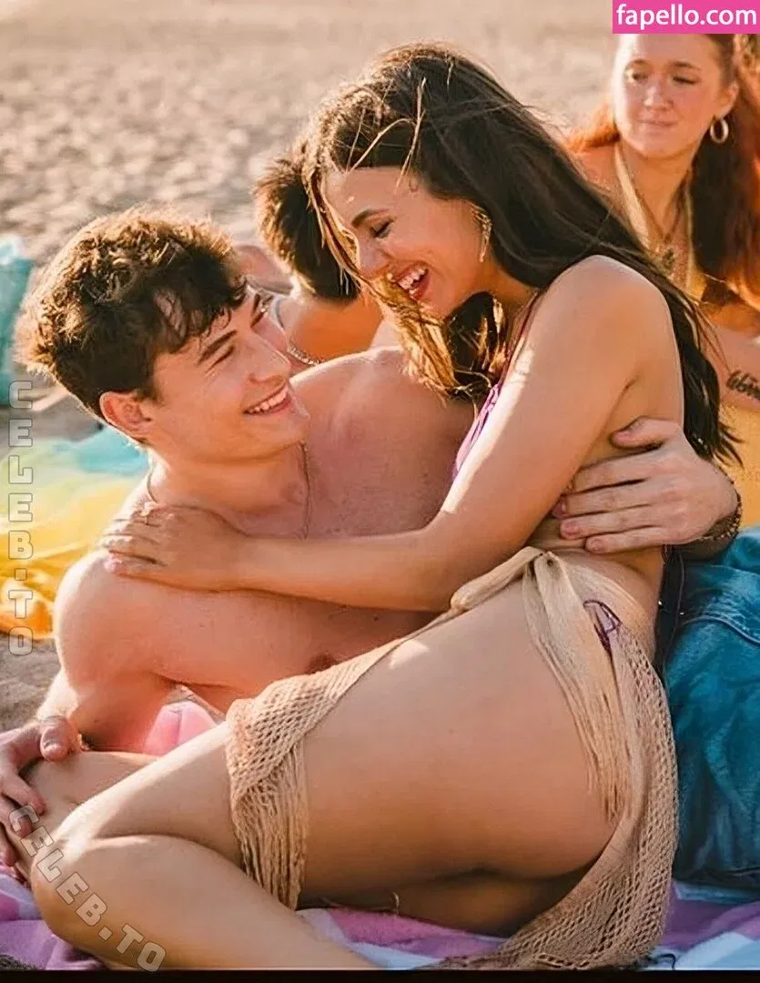 Victoria Justice / victoriajustice Onlyfans Photo Gallery 