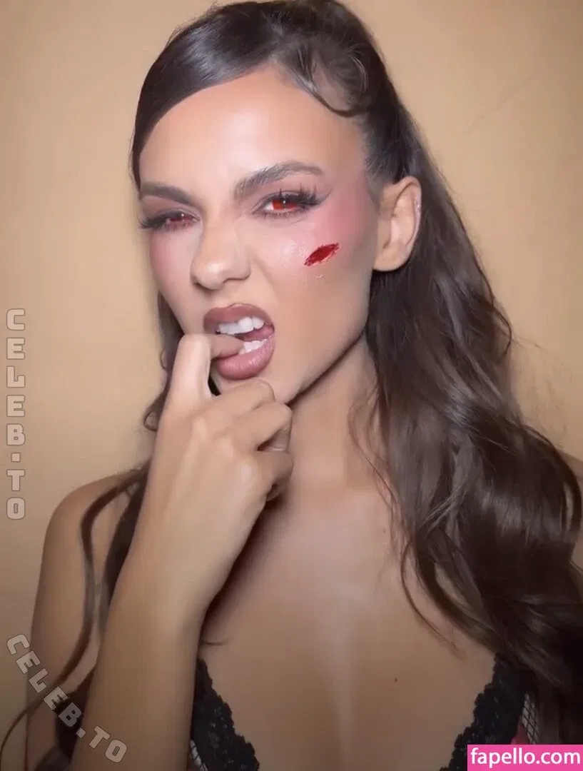 Victoria Justice / victoriajustice Onlyfans Photo Gallery 