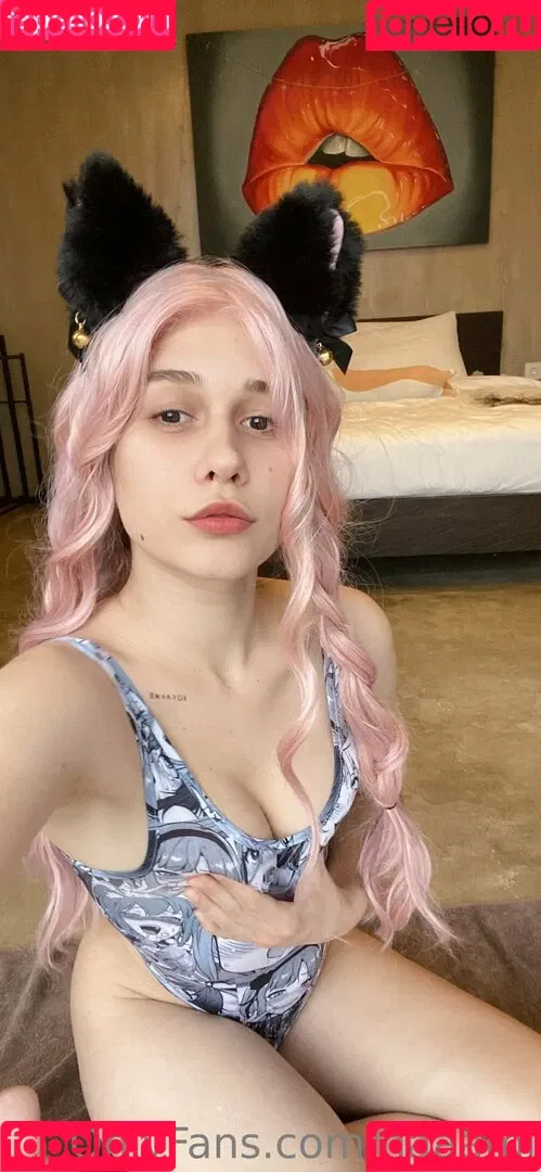 naaami / naaami_bike Onlyfans Photo Gallery 