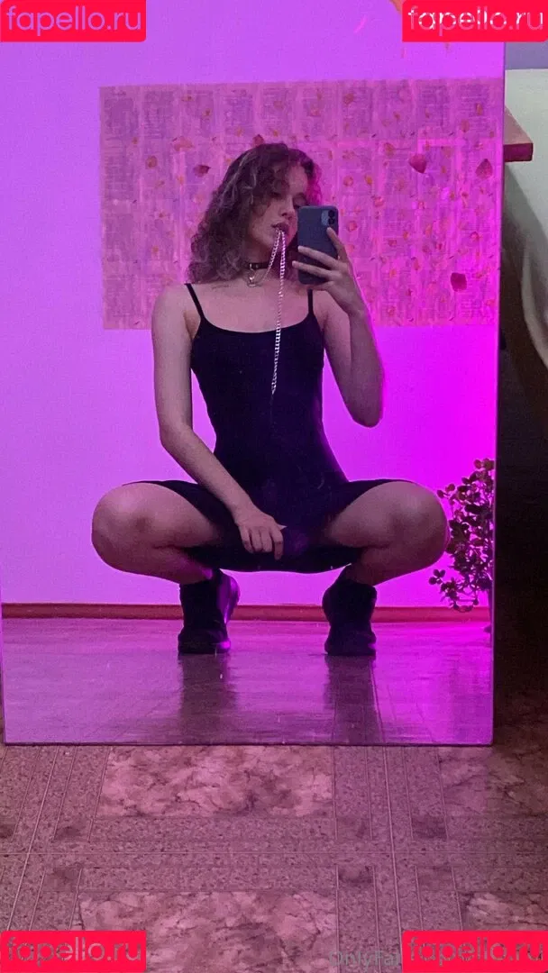 naaami / naaami_bike Onlyfans Photo Gallery 