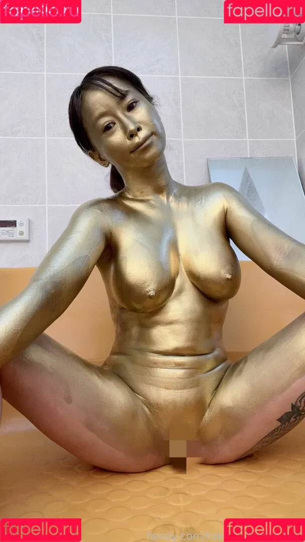 Tokyo Anal Princess / mistresshinako Onlyfans Photo Gallery 