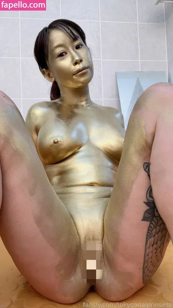 Tokyo Anal Princess / mistresshinako Onlyfans Photo Gallery 