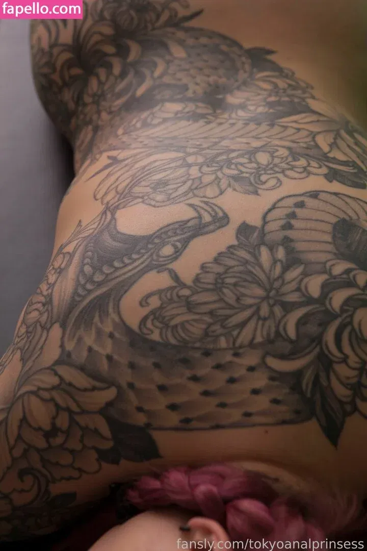 Tokyo Anal Princess / mistresshinako Onlyfans Photo Gallery 