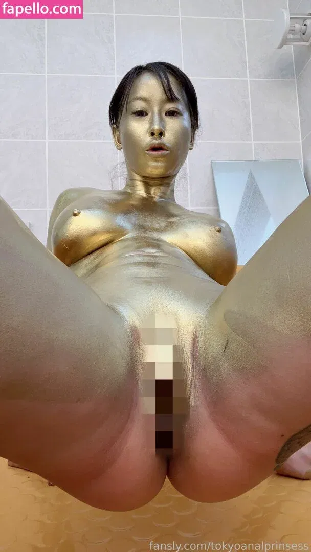 Tokyo Anal Princess / mistresshinako Onlyfans Photo Gallery 