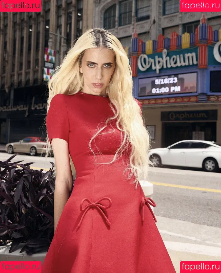 Hila Klein / ethanklein / kleinhila Onlyfans Photo Gallery 