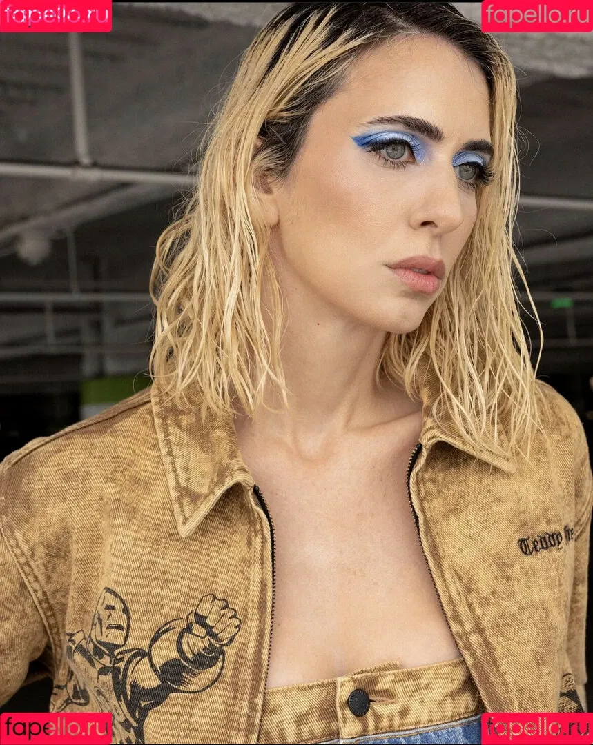 Hila Klein / ethanklein / kleinhila Onlyfans Photo Gallery 