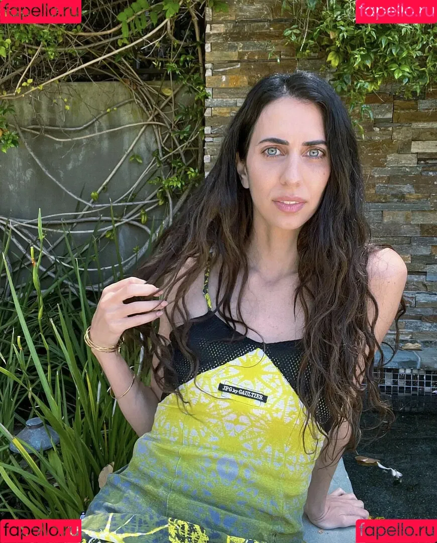Hila Klein / ethanklein / kleinhila Onlyfans Photo Gallery 