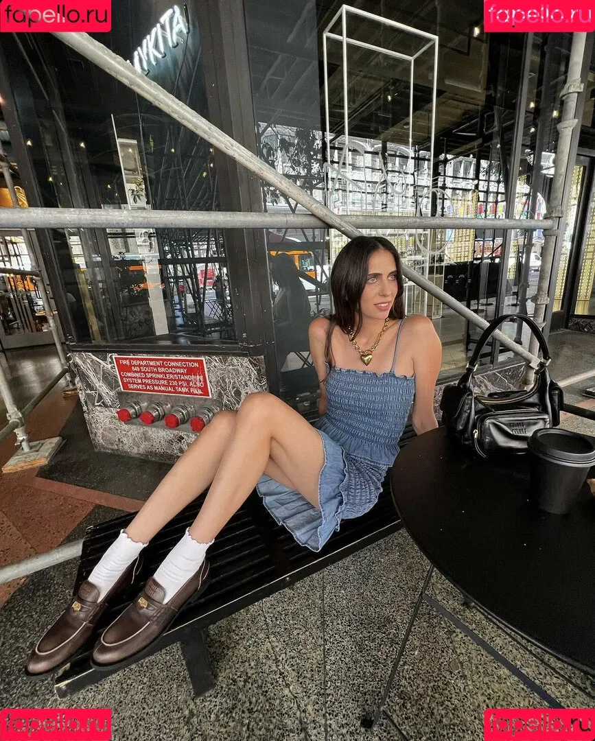 Hila Klein / ethanklein / kleinhila Onlyfans Photo Gallery 