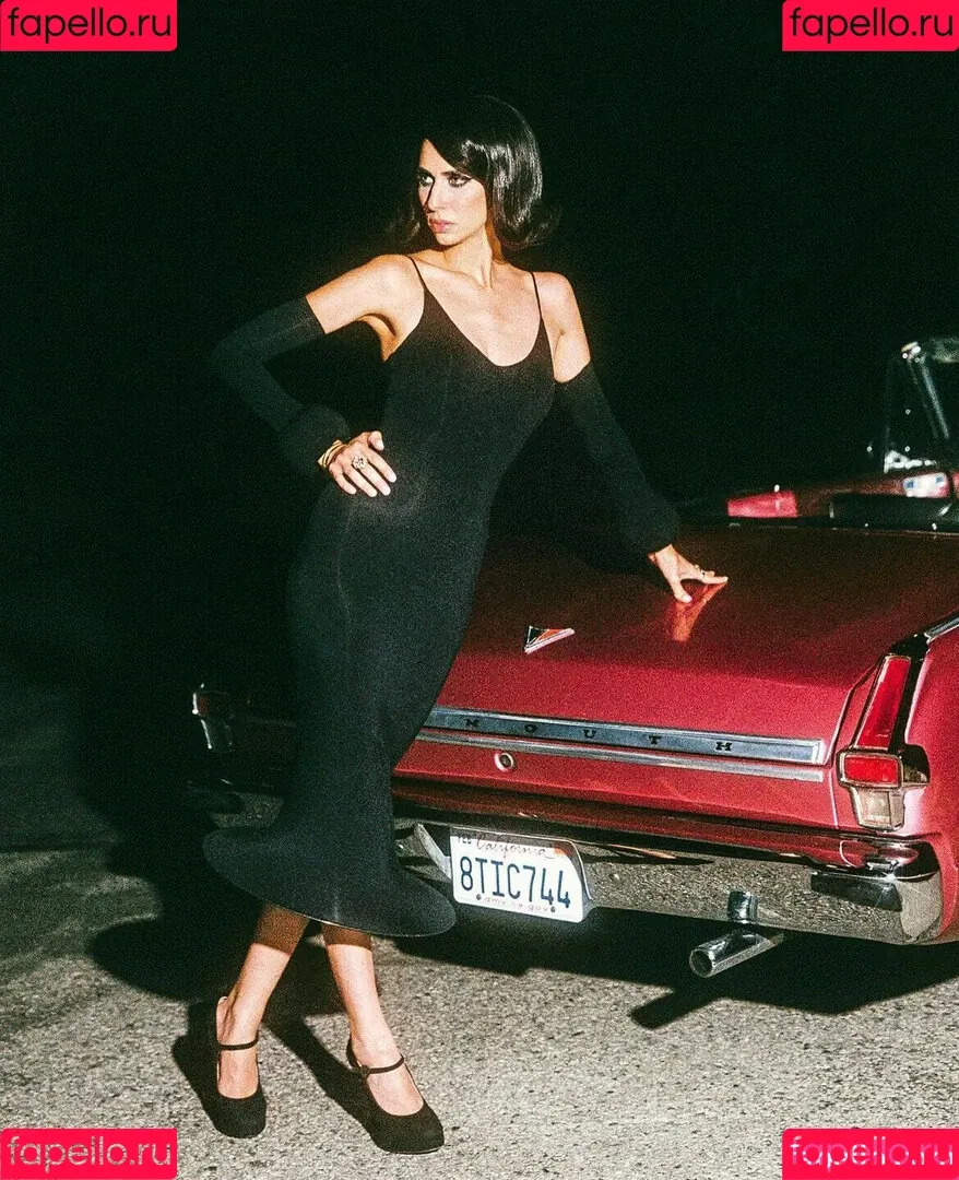 Hila Klein / ethanklein / kleinhila Onlyfans Photo Gallery 