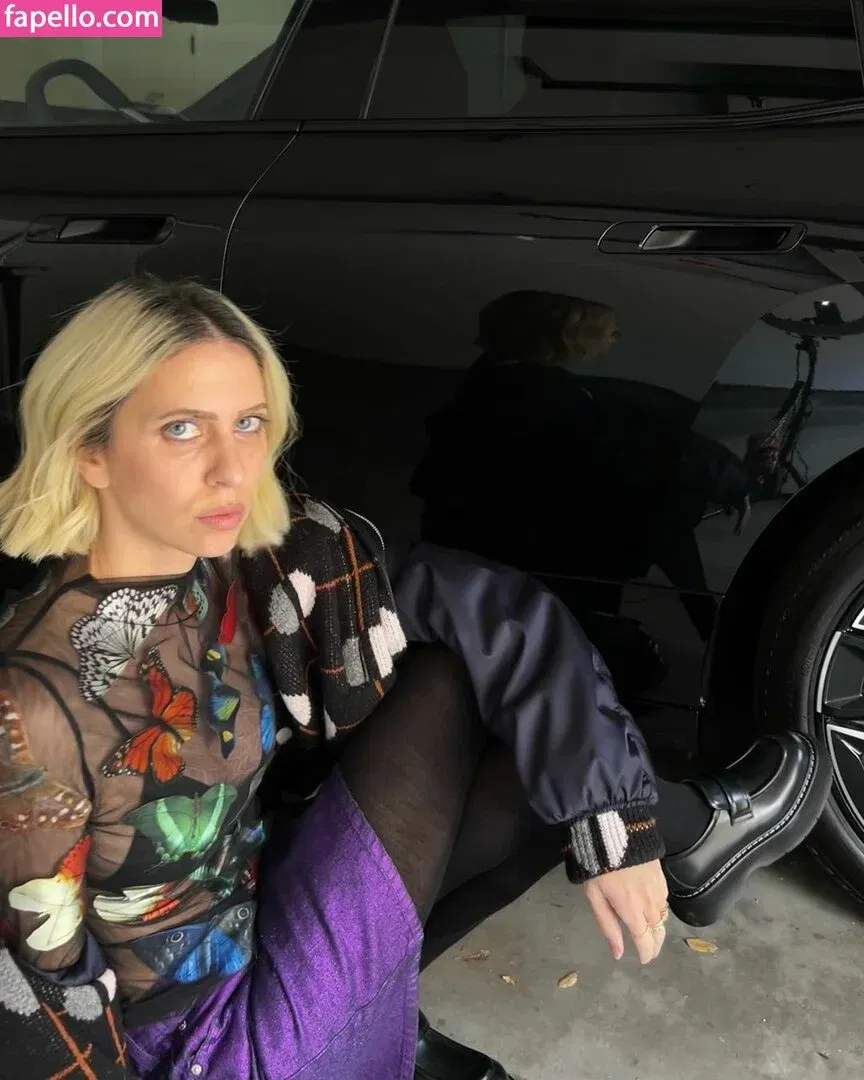 Hila Klein / ethanklein / kleinhila Onlyfans Photo Gallery 