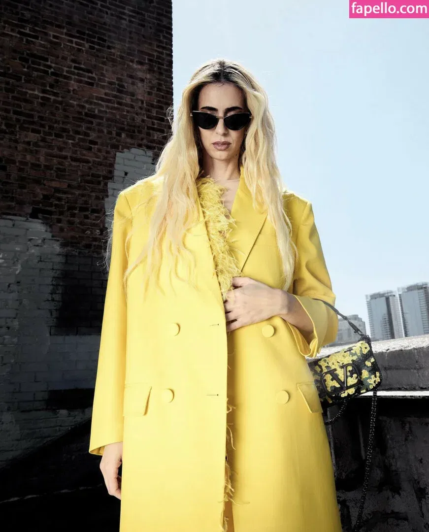 Hila Klein / ethanklein / kleinhila Onlyfans Photo Gallery 