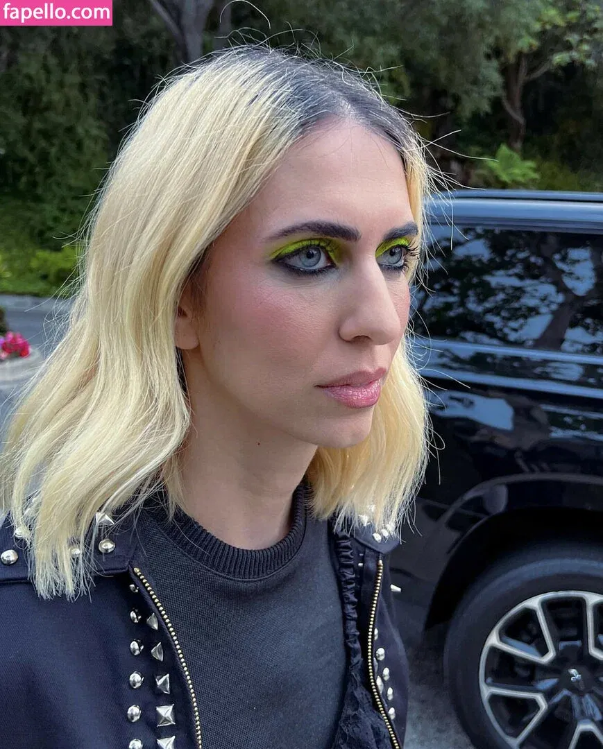 Hila Klein / ethanklein / kleinhila Onlyfans Photo Gallery 