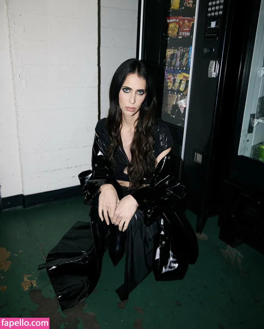 Hila Klein / ethanklein / kleinhila Onlyfans Photo Gallery 