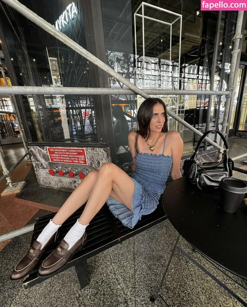 Hila Klein / ethanklein / kleinhila Onlyfans Photo Gallery 