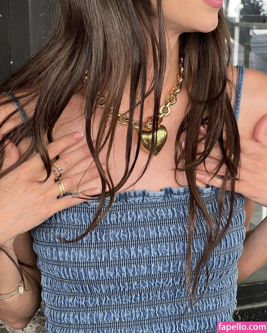 Hila Klein / ethanklein / kleinhila Onlyfans Photo Gallery 