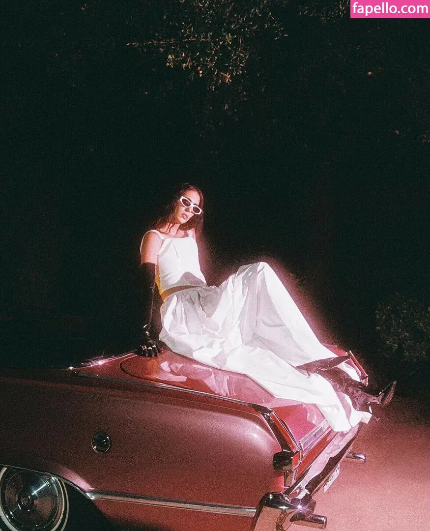 Hila Klein / ethanklein / kleinhila Onlyfans Photo Gallery 