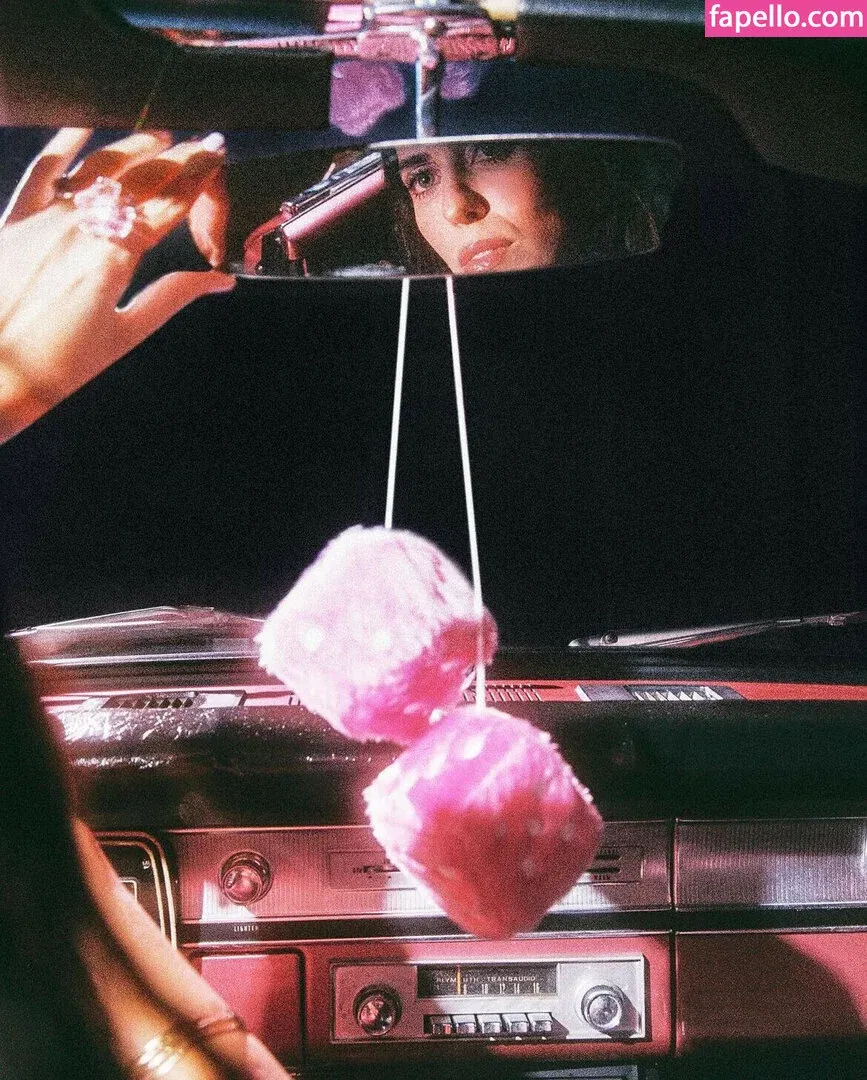 Hila Klein / ethanklein / kleinhila Onlyfans Photo Gallery 