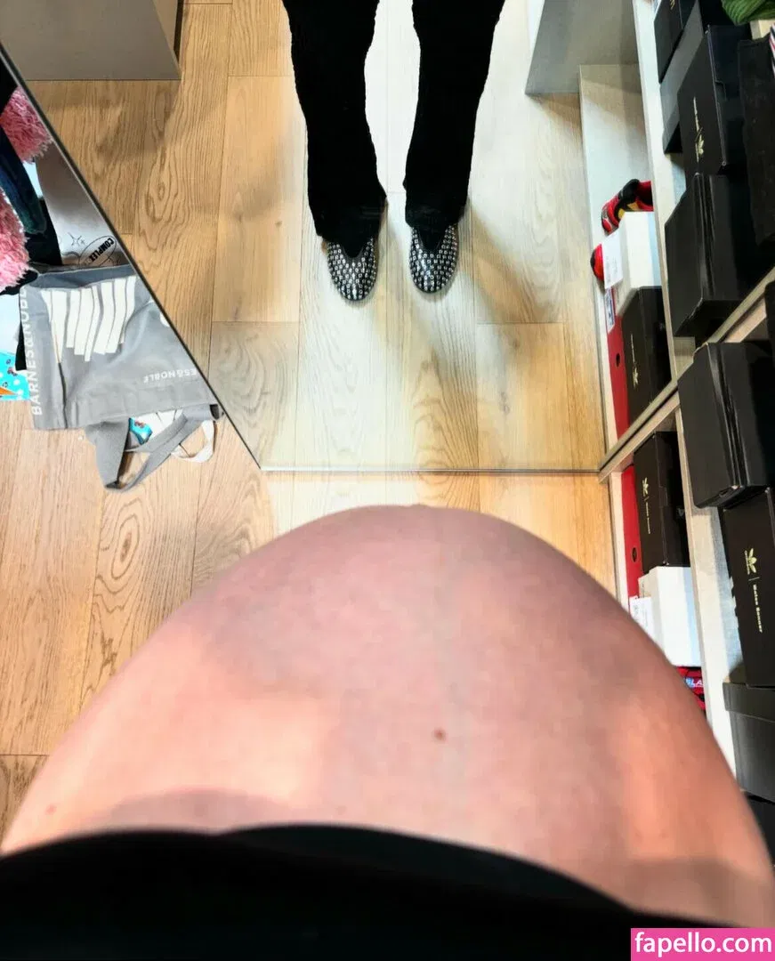 Hila Klein / ethanklein / kleinhila Onlyfans Photo Gallery 