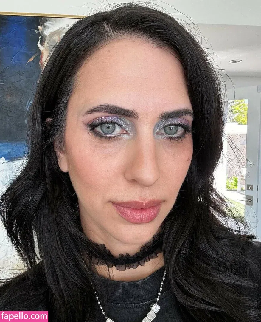 Hila Klein / ethanklein / kleinhila Onlyfans Photo Gallery 