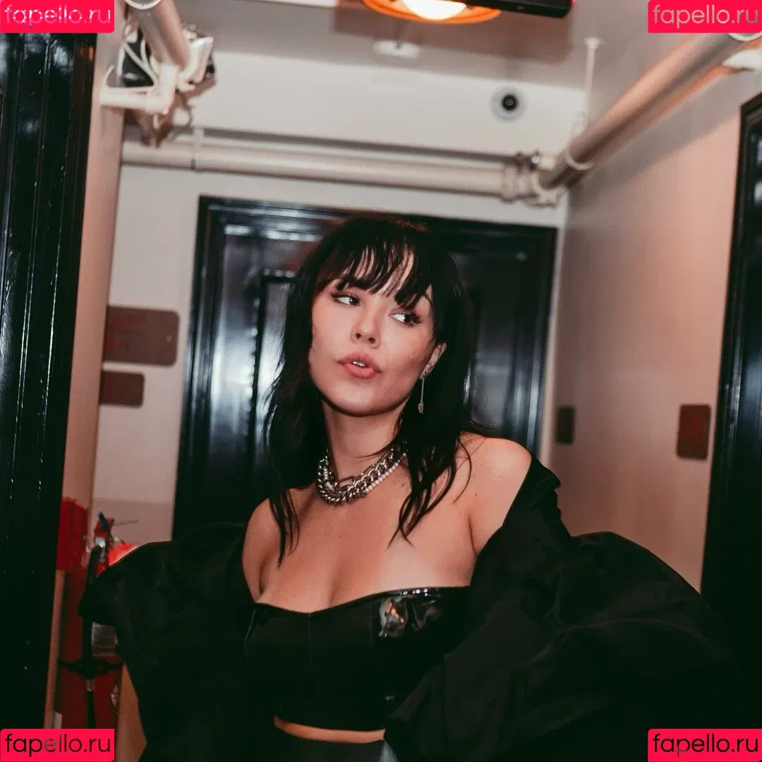 Taylor Upsahl / Upsahl / UpsahlMusic / belgianruse Onlyfans Photo Gallery 