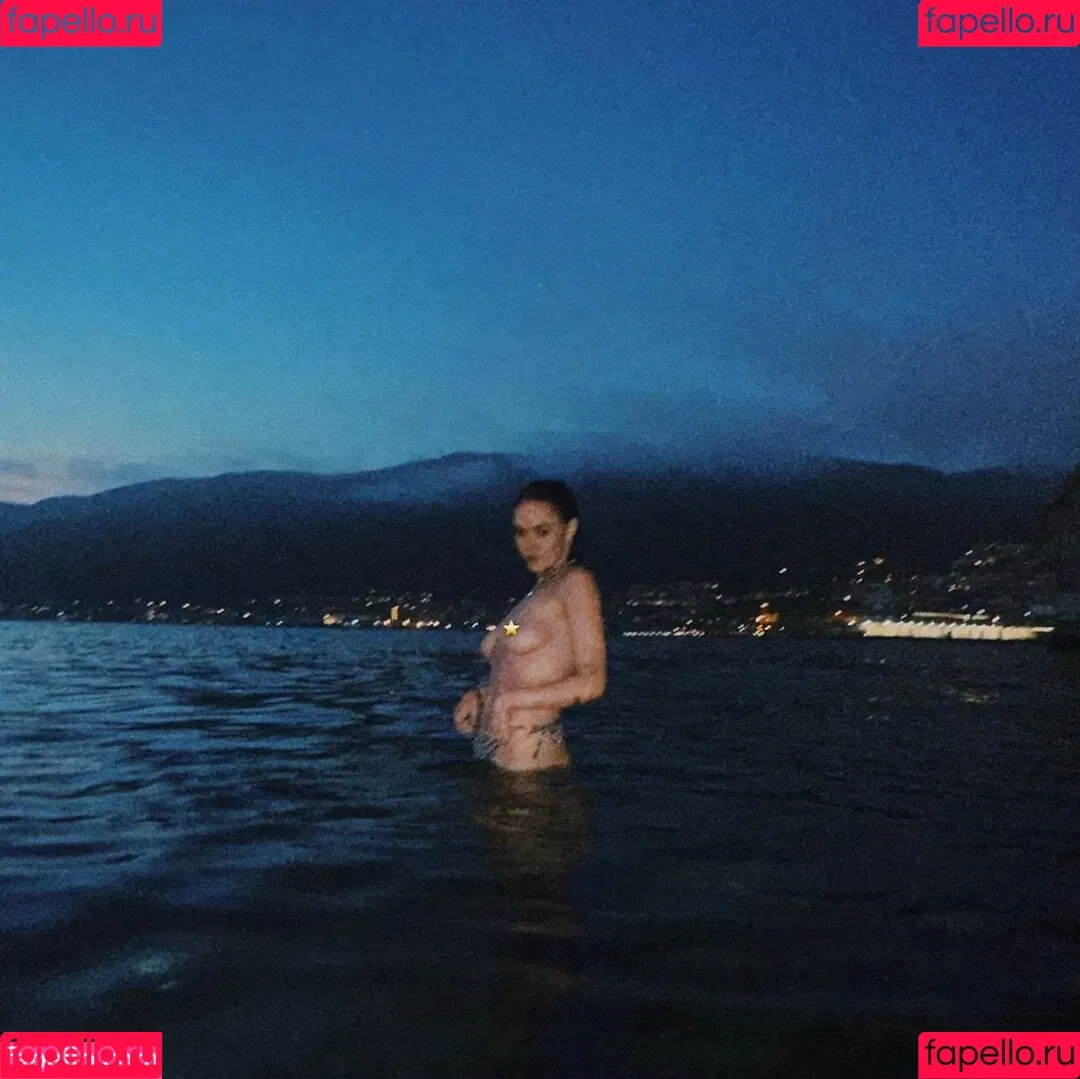 Taylor Upsahl / Upsahl / UpsahlMusic / belgianruse Onlyfans Photo Gallery 