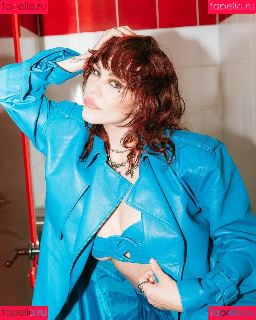 Taylor Upsahl / Upsahl / UpsahlMusic / belgianruse Onlyfans Photo Gallery 