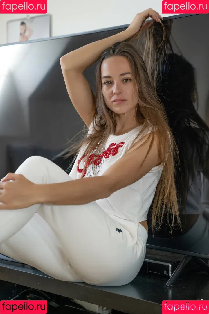 Dominika C / Dominika Chybov / dominikac / dominikac_model / dominikachybov Onlyfans Photo Gallery 